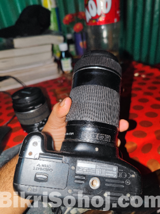 canon 1300D